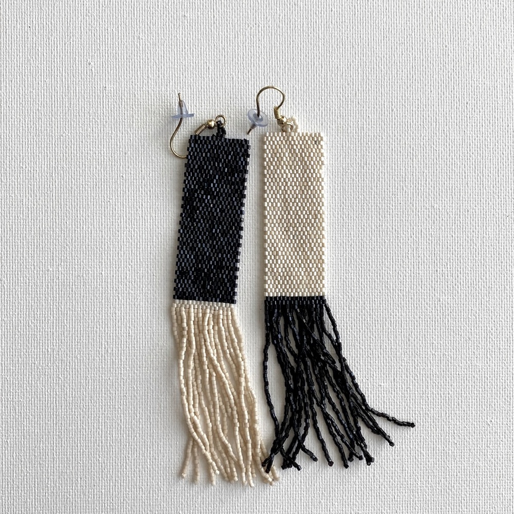 Statement earrings. Beaded, 4” ivory & black sparkle beads!